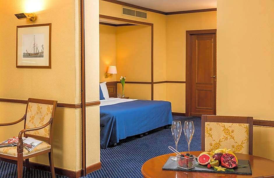 Leonardo Hotel Milan City Center