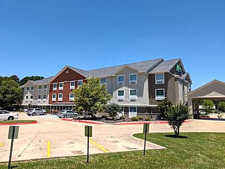 Holiday Inn Express Hotel & Suites El Dorado By IHG