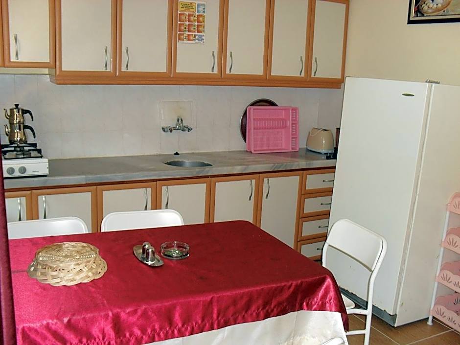 Villa Ozalp Apartments