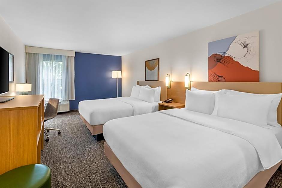 Spark by Hilton Dayton Fairborn