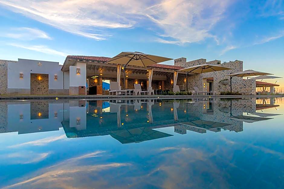 Hotel Vinícola Parvada by Lumina