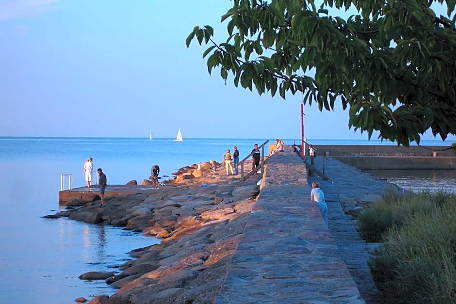 Kivikstrand Badhotell