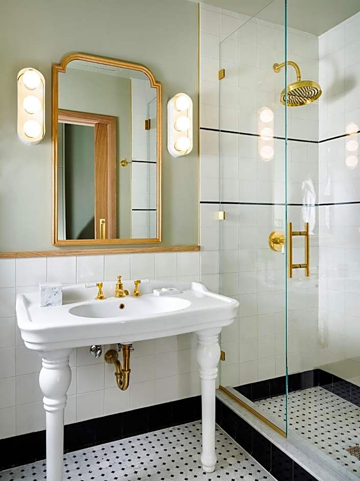 Palihouse Hyde Park Village