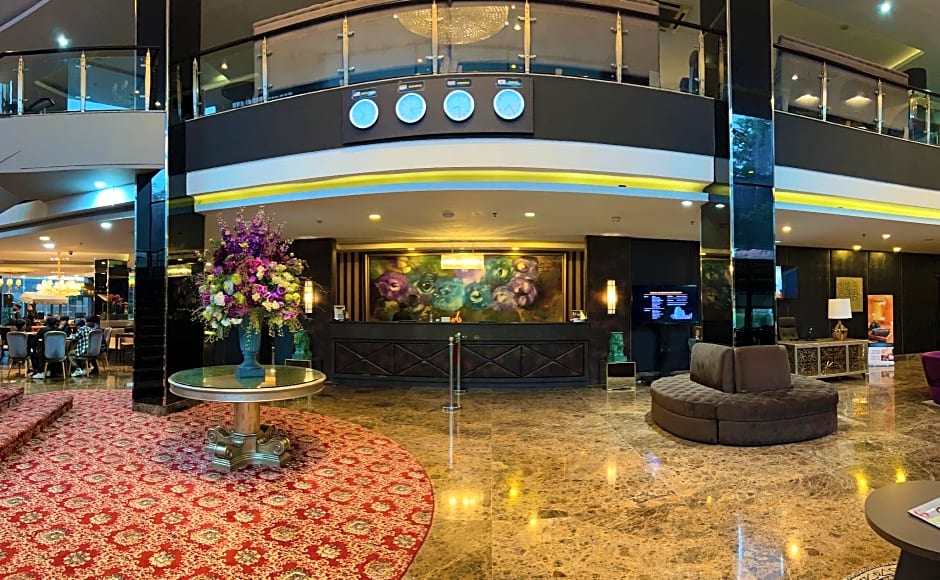 Amaroossa Cosmo Jakarta