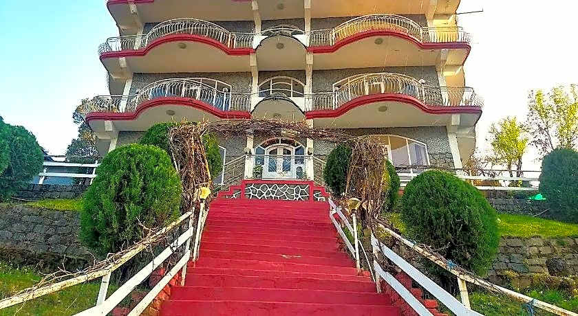 Hotel Victoriya Palace