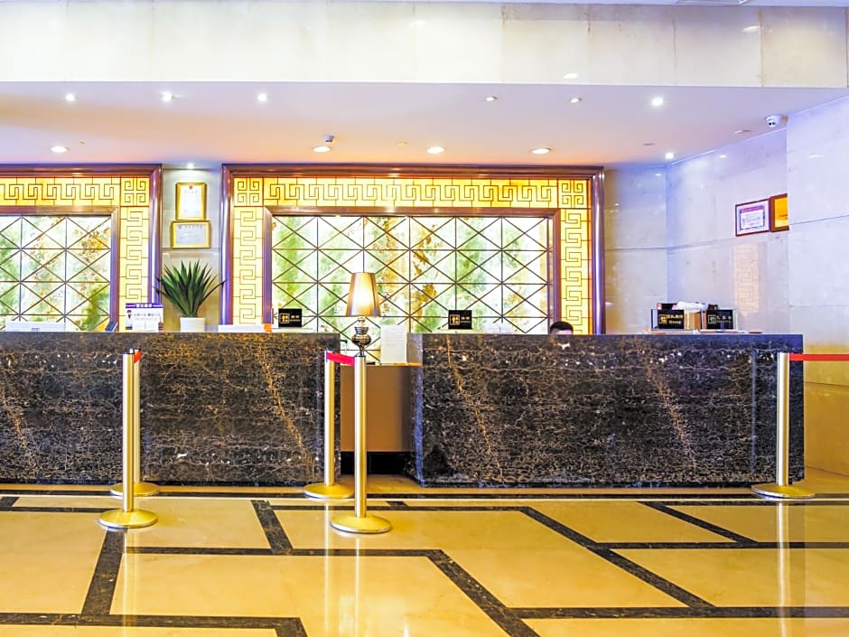 Fortune Hotel