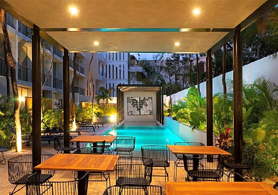 ARUNA TULUM-Luxury Studios & Apartments