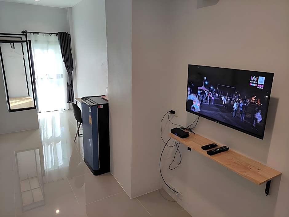 Life Hotel Rongkhun - White Temple Chiangrai