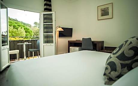 Standard Double or Twin Room with Balcony