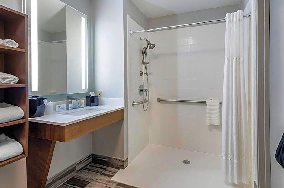 Comfort Inn & Suites Troutville - Roanoke North