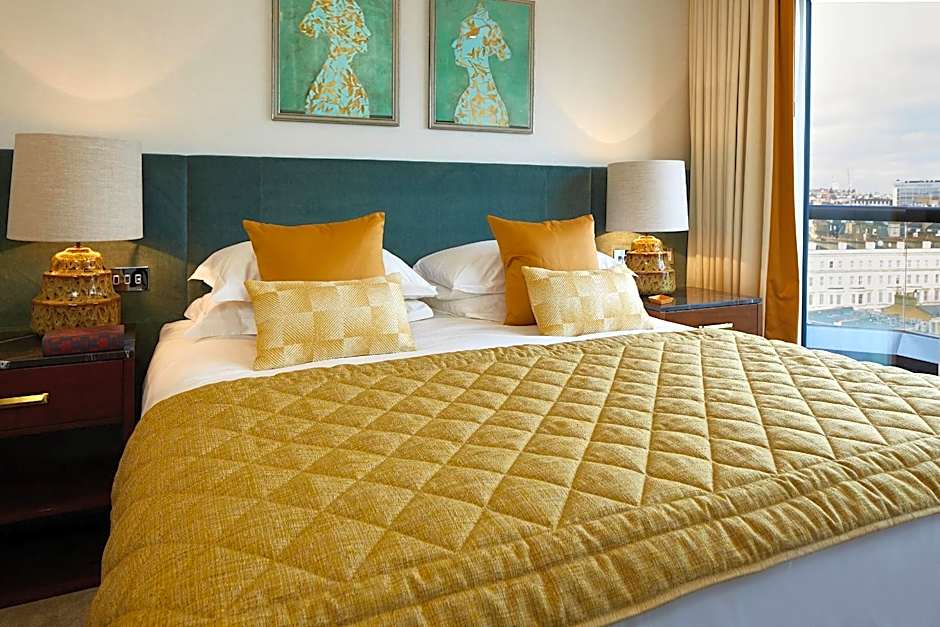 Cheval Gloucester Park at Kensington