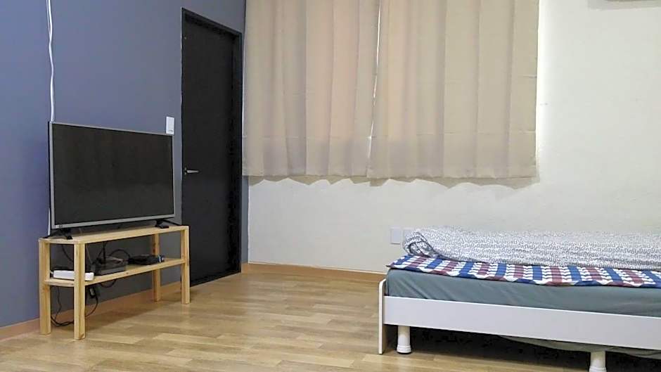 Sokcho And Guest House