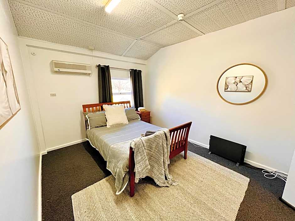 Talbingo Lodge - Selwyn Accommodation