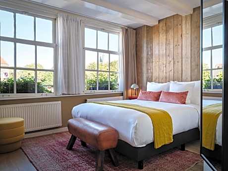 Small Double Room with Canal View