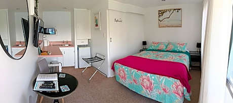 Queen Room with Sea View