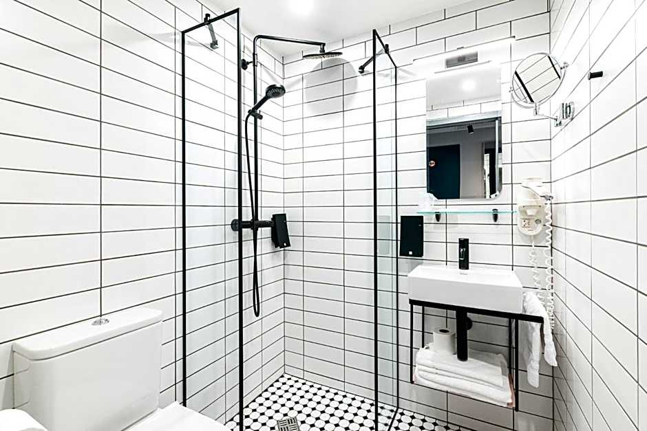 Fonnental Design Hotel