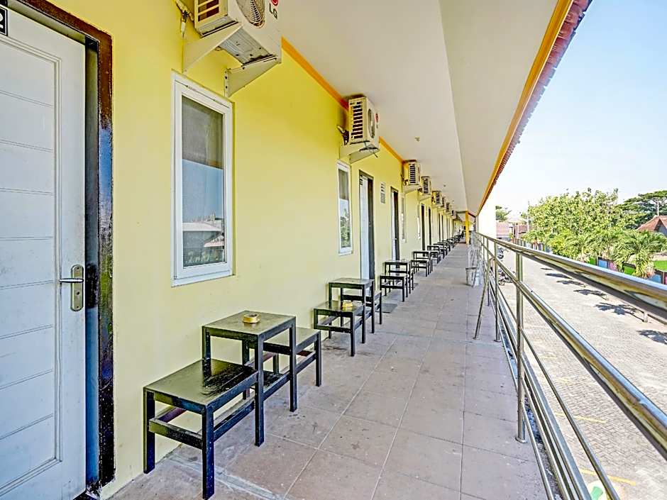 OYO 90622 Hotel Galaksi