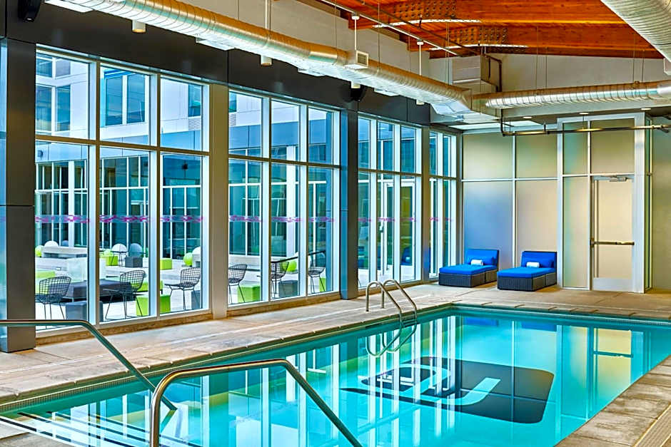 Aloft Denver Airport at Gateway Park