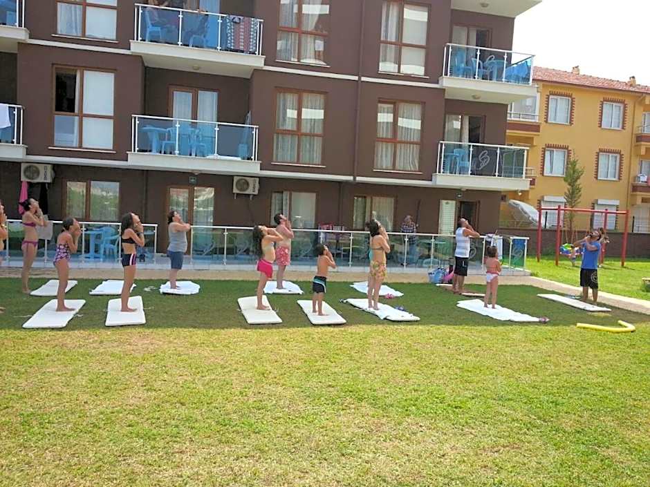 Carpediem Diamond Hotel