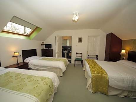 Quadruple Room with Shower