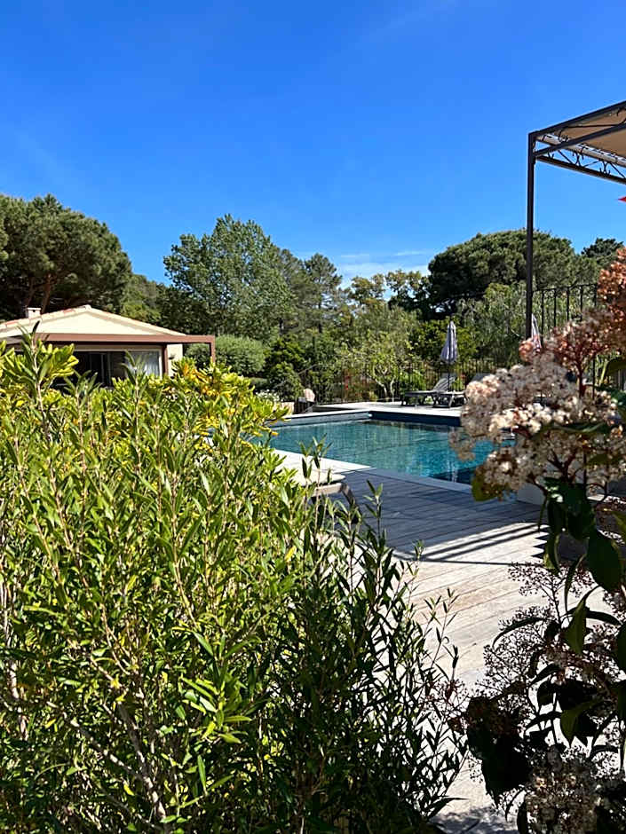 Hôtel les jardins de Sta Giulia avec piscine