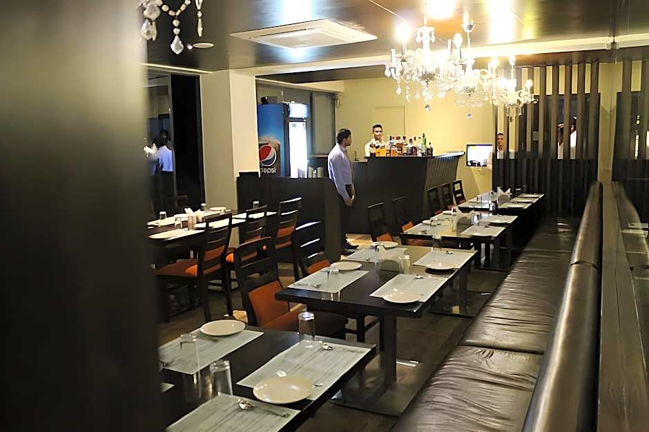 Krishna Inn By Royal Hotels