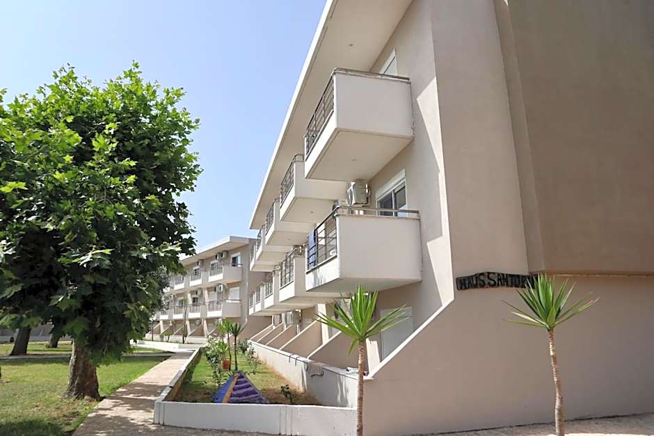 Hotel Sarti Beach