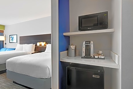 Suite with Two Beds - Non-Smoking