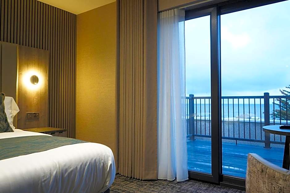 The Knowes Hotel & Restaurant