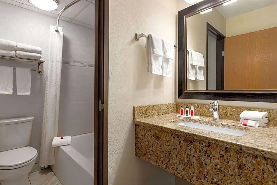 Baymont by Wyndham Owatonna