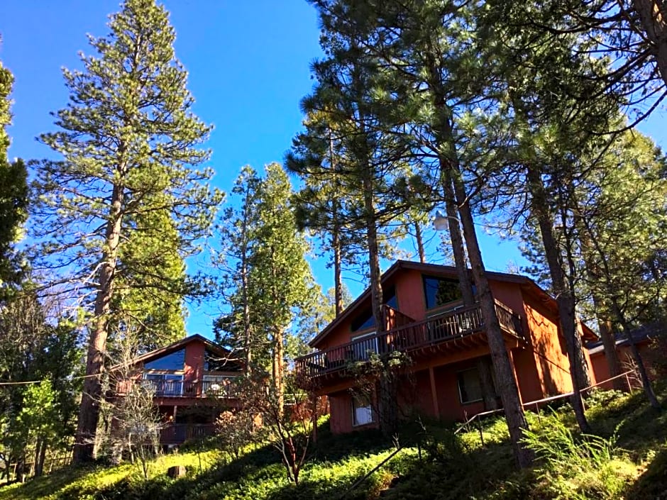 The Pines Resort at Bass Lake Reservations Center