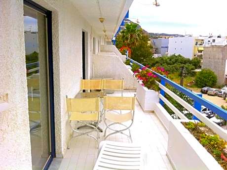 Apartment with City View (3 - 4 Adults)