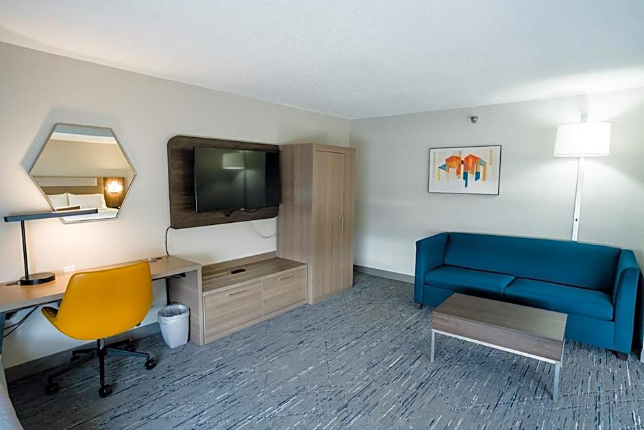 Holiday Inn Express Hotel & Suites Knoxville-North-I-75 Exit 112 By IHG