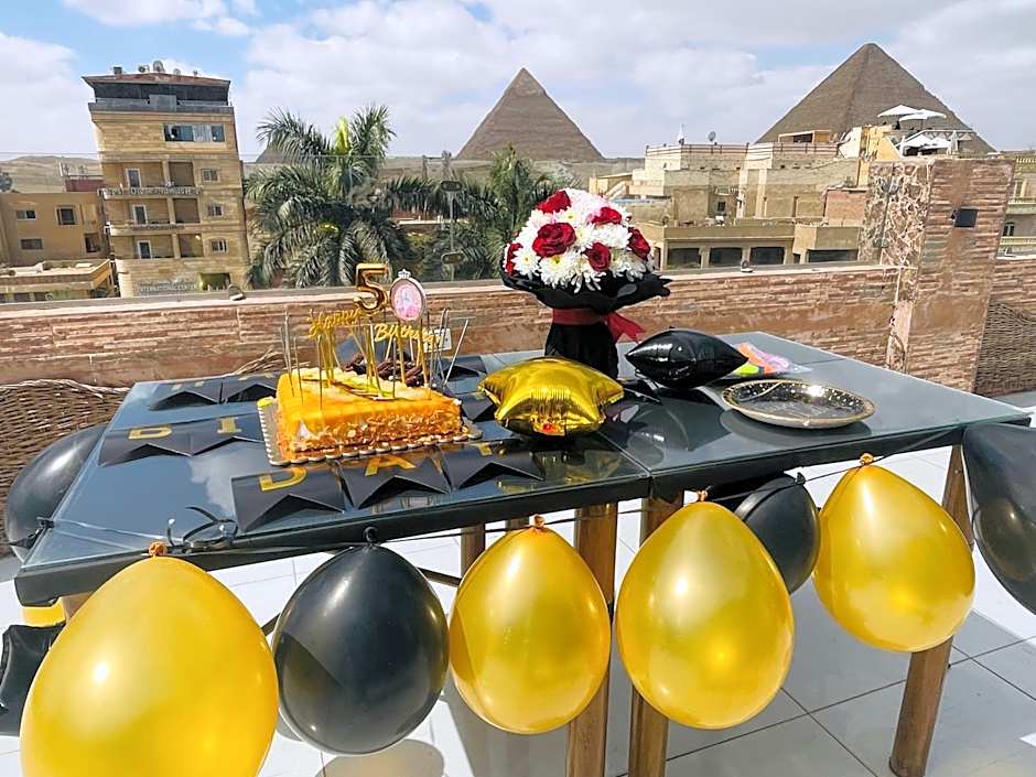 Pyramids Express View Hotel