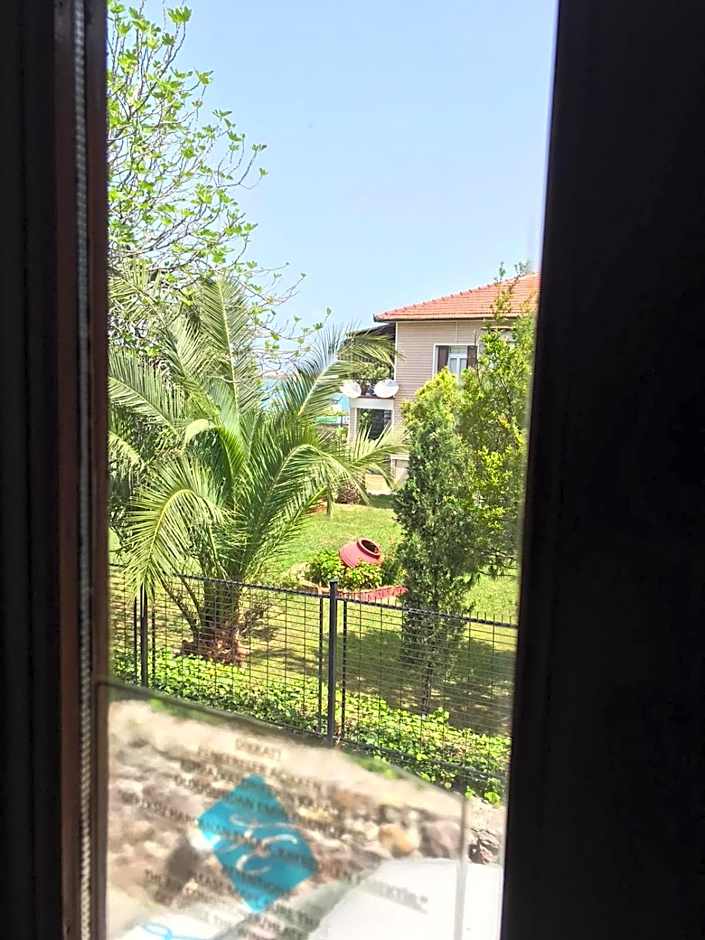Ferahi Evler Ayvalık