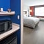 Holiday Inn Express & Suites Lubbock Central - Univ Area by IHG