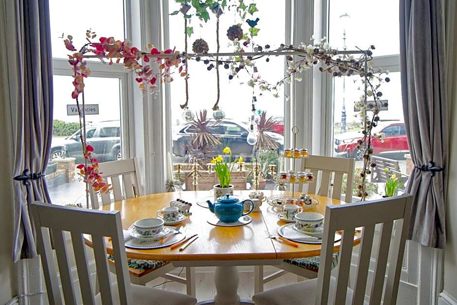 Glan Y Mor Hotel (Adult Only)