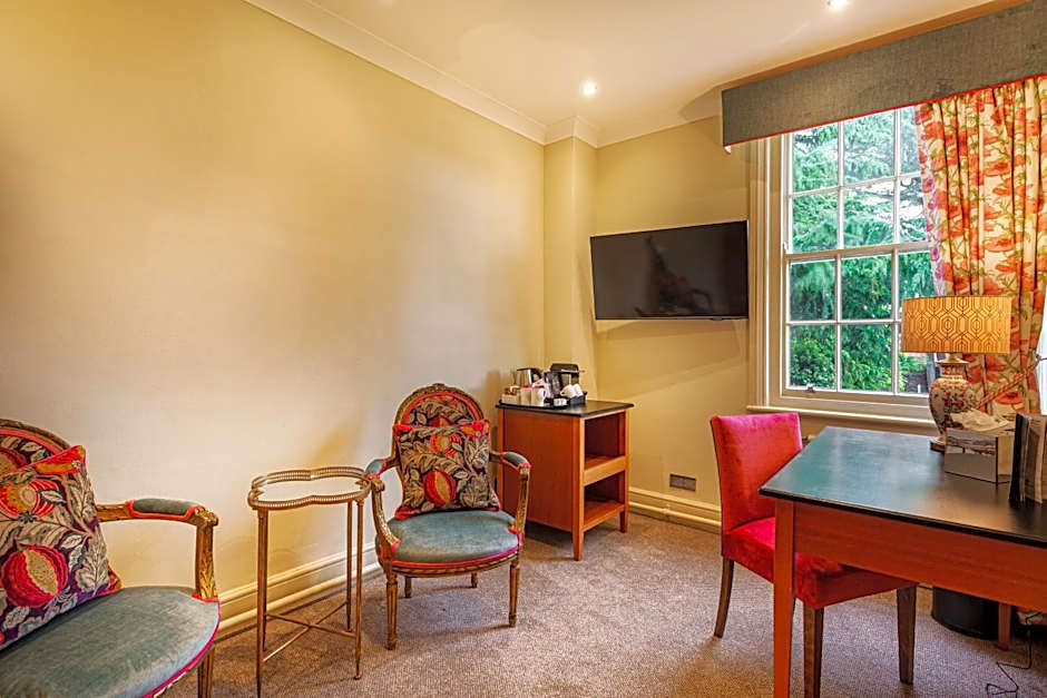 The Wynnstay Hotel, Oswestry, Shropshire - The Coaching Inn Group