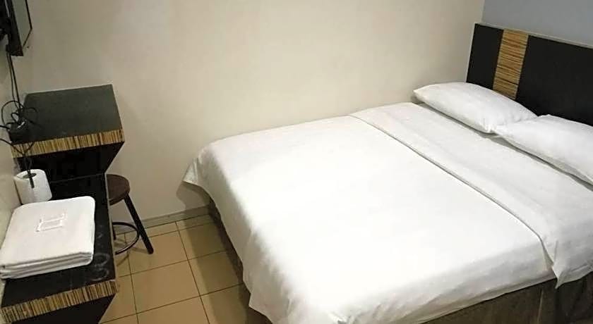 Hotel Traveller