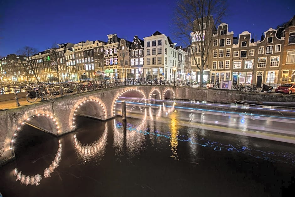 Leidse Square 5 star Luxury Apartment