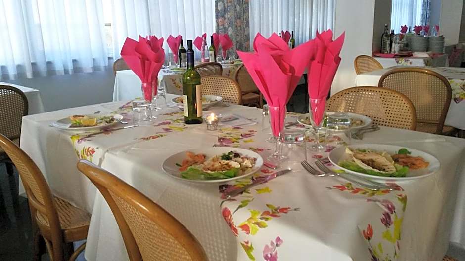 Hotel Desire'