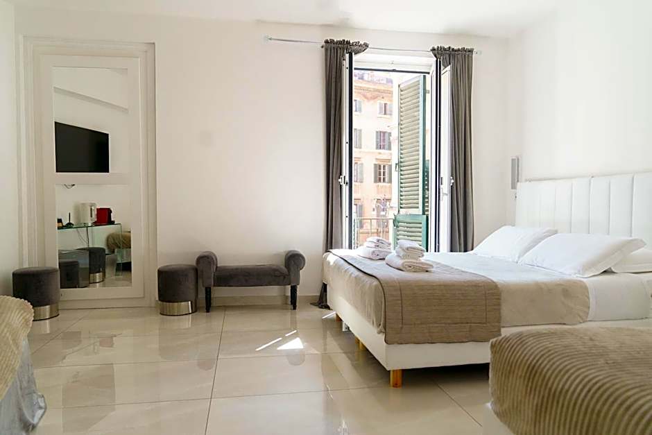 Piazza Venezia Grand Suite