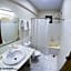 Hotel Crown Inn