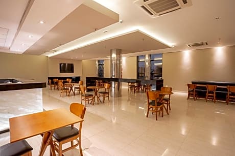 Zahara Hotel