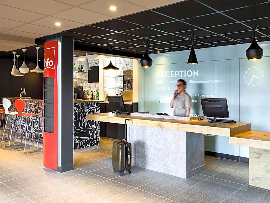 ibis Roanne