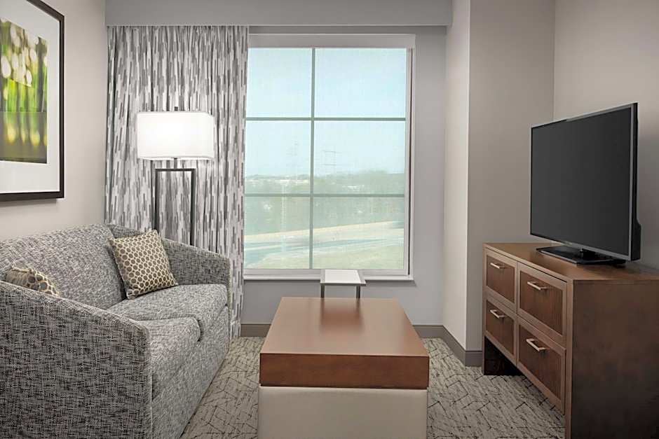 Embassy Suites By Hilton Springfield