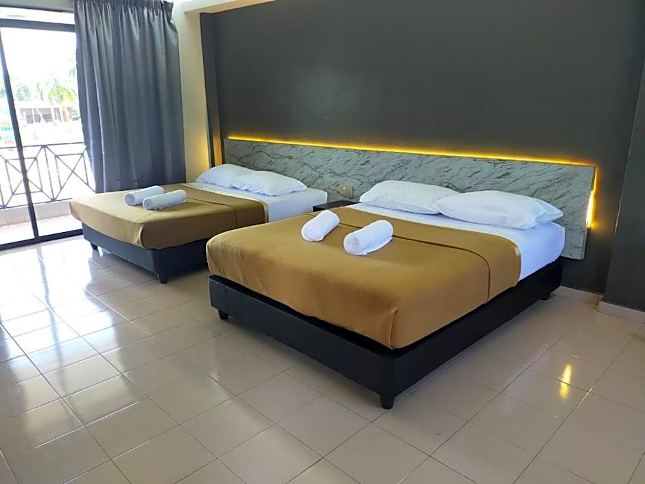 DLAYARAN HOTEL & CAFE