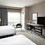 Renaissance by Marriott Boston Patriot Place Hotel