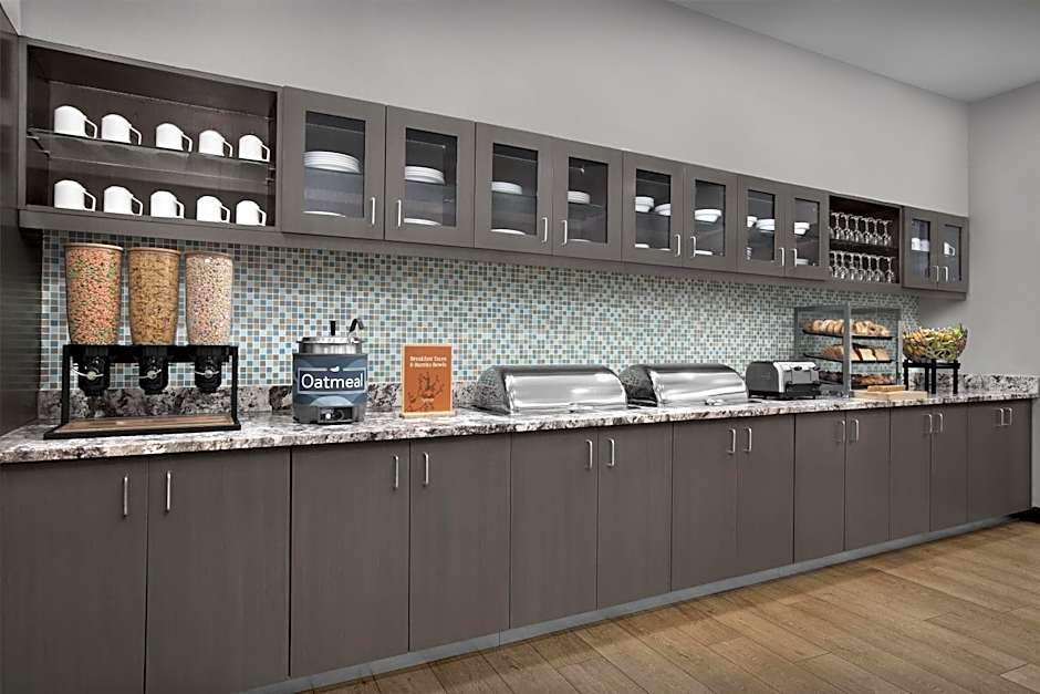 Homewood Suites by Hilton Washington DC NoMa Union Station