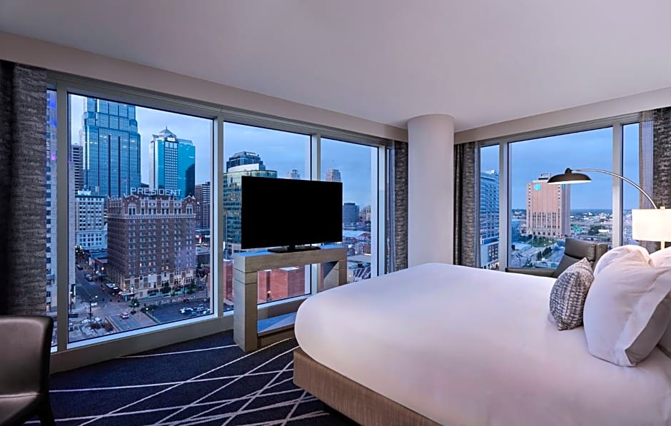 Loews Kansas City